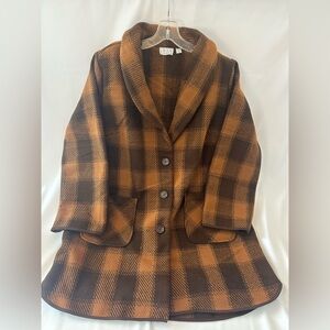 Joan Rivers Button Front Plaid Coat size large ￼￼